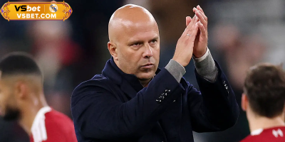 Klopp hé lộ 'bom tấn' trở lại, HLV Arne Slot bị 'ném đá' sau thảm bại trước Man Utd