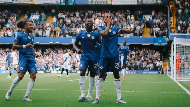 The Blues ra quyết định thu hồi hợp đồng cho mượn Jackson